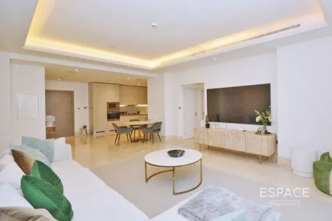 Apartamento en Palm Jumeirah, Dubai, 2 dormitorios, 124 m², № 62991 - foto 2