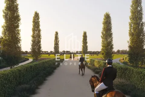 Villa en Dubai, 5 dormitorios, № 69890 - foto 15