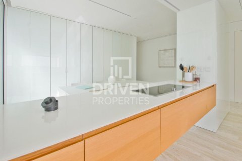 Apartment in The Crescent, Palm Jumeirah, Dubai 2 bedrooms, 184 sq.m. № 19843 - photo 16