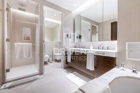 Appartement à The Address Residence Fountain Views, Downtown Dubai (Downtown Burj Dubai), Dubai, 2 chambres, 127 m², № 19845 - photo 16