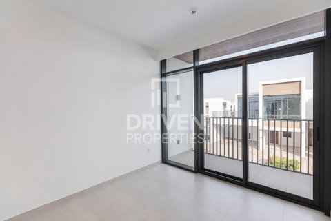 Villa in Arabian Ranches 3, Dubai 4 bedrooms, 143 sq.m. № 64693 - photo 12