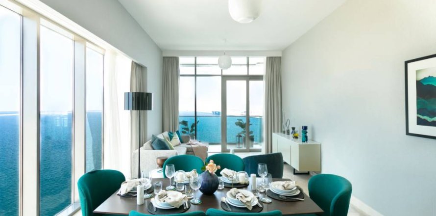 Квартира в Дубае, 3 спальни, 175.81м², № 4468