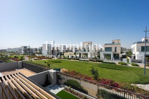 Villa in Arabian Ranches 3, Dubai 4 bedrooms, 447.99963369 sq.m. № 94504 - photo 21