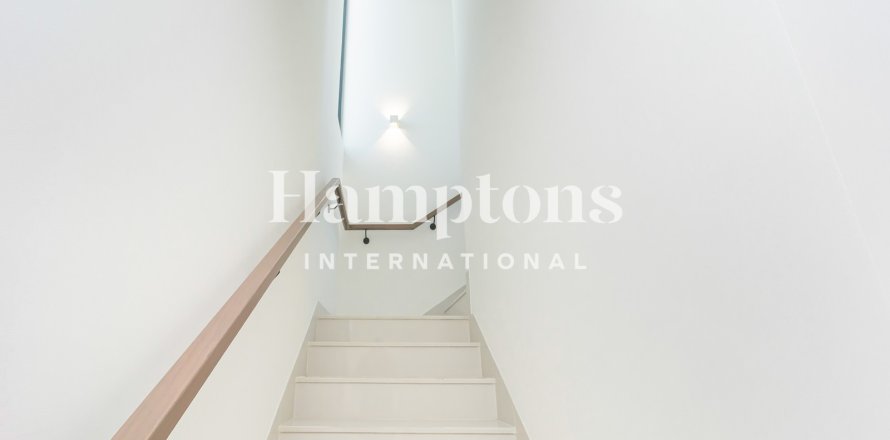 Villa in Arabian Ranches 3, Dubai 4 bedrooms, 448 sq.m. № 94504