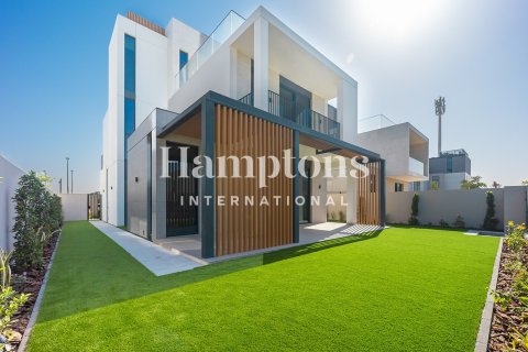 Villa in Arabian Ranches 3, Dubai 4 bedrooms, 447.99963369 sq.m. № 94504 - photo 9