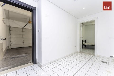 Villa in Al Furjan, Dubai 3 bedrooms, 600 sq.m. № 50128 - photo 11