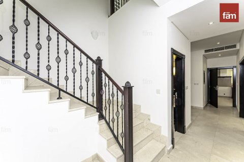 Villa in Al Furjan, Dubai 3 bedrooms, 600 sq.m. № 50128 - photo 16