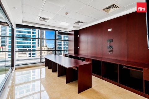 Bureau à Business Bay, Dubai, 110.7 m², № 124356 - photo 3