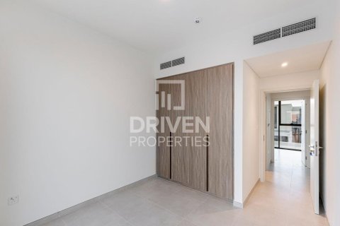 Купить виллу в The Valley, Дубай: 3 спальни, 174м², № 87091 - фото 11