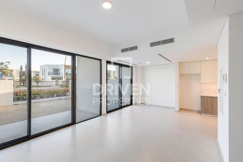 Купить виллу в The Valley, Дубай: 3 спальни, 174м², № 87091 - фото 5