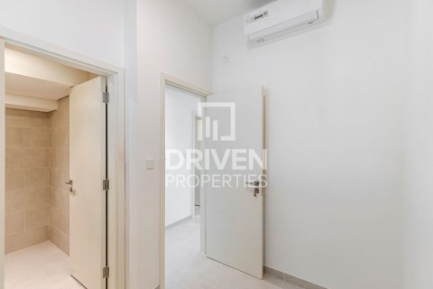 Купить виллу в The Valley, Дубай: 3 спальни, 174м², № 87091 - фото 16