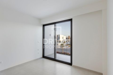 Купить виллу в The Valley, Дубай: 3 спальни, 174м², № 87091 - фото 8