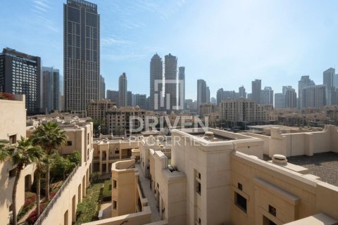 Apartment in Downtown Dubai (Downtown Burj Dubai), Dubai 1 bedroom, 136 sq.m. № 87081 - photo 3