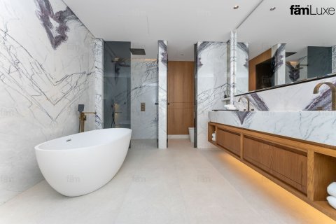 Villa en Dubai, 5 dormitorios, 711.6 m², № 97811 - foto 28