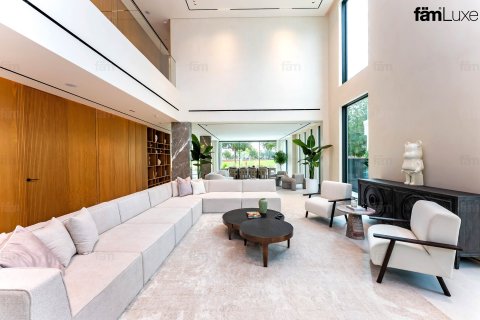 Villa en Dubai, 5 dormitorios, 711.6 m², № 97811 - foto 11