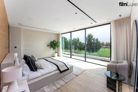 Villa en Dubai, 5 dormitorios, 711.6 m², № 97811 - foto 16