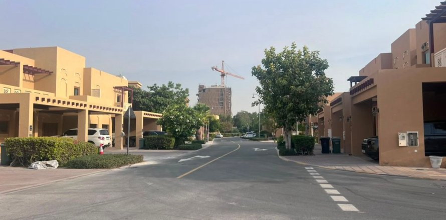 Townhouse in Al Furjan, Dubai 3 bedrooms, 224 sq.m. № 121992