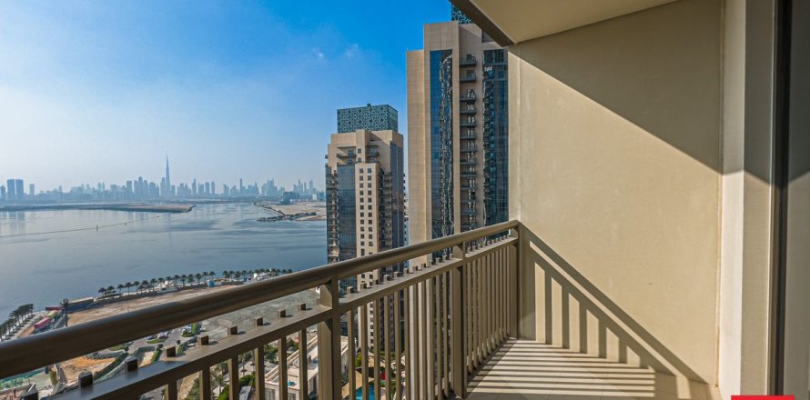 Квартира в Дубае, 3 спальни, 150.4м², № 14002