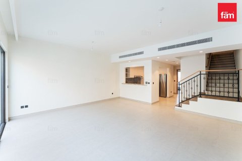 Villa en Dubai, 4 dormitorios, 144 m², № 141351