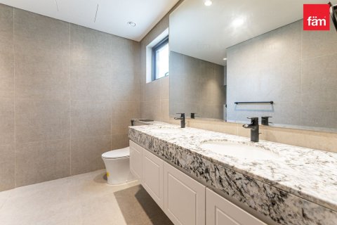 Villa en Dubai, 4 dormitorios, 144 m², № 141351 - foto 19