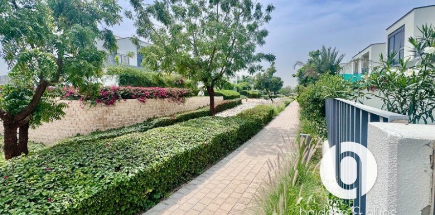 Villa à Dubai Hills Estate, Dubai, 4 chambres, 232 m², № 103315