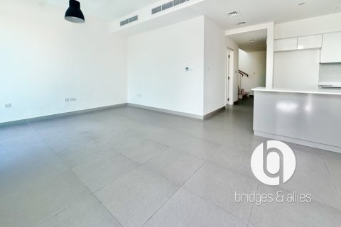 Villa à Dubai Hills Estate, Dubai, 4 chambres, 232 m², № 103315 - photo 2