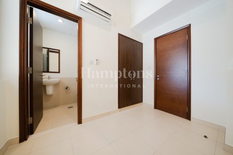 Снять в аренду таунхаус в Al Reem, Арабиан Ранчес, Дубай: 3 спальни, 201.59951000м², № 113510 - фото 2