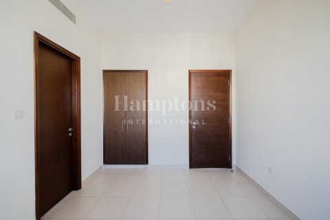 Снять в аренду таунхаус в Al Reem, Арабиан Ранчес, Дубай: 3 спальни, 201.59951000м², № 113510 - фото 13