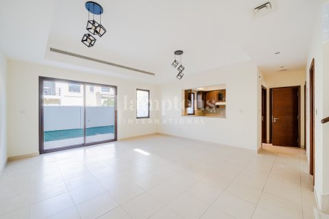 Снять в аренду таунхаус в Al Reem, Арабиан Ранчес, Дубай: 3 спальни, 201.59951000м², № 113510 - фото 17