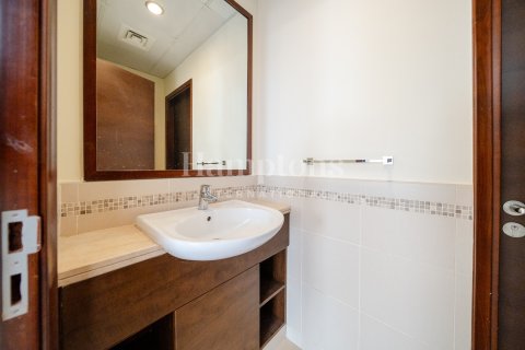 Снять в аренду таунхаус в Al Reem, Арабиан Ранчес, Дубай: 3 спальни, 201.59951000м², № 113510 - фото 7