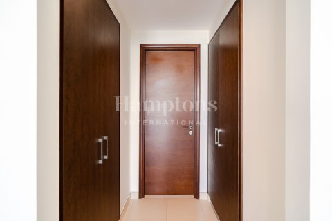 Снять в аренду таунхаус в Al Reem, Арабиан Ранчес, Дубай: 3 спальни, 201.59951000м², № 113510 - фото 9