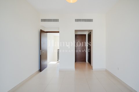 Снять в аренду таунхаус в Al Reem, Арабиан Ранчес, Дубай: 3 спальни, 201.59951000м², № 113510 - фото 12