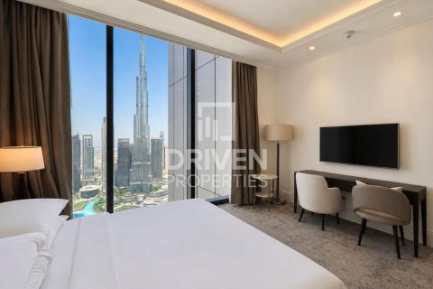Apartamento en The Address Residence Fountain Views, Downtown Dubai (Downtown Burj Dubai), Dubai, 4 dormitorios, 328.88 m², № 136979 - foto 16