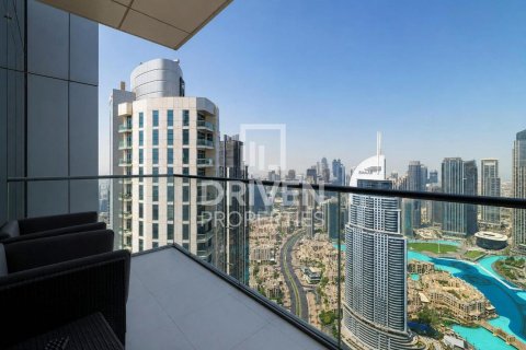 Apartamento en The Address Residence Fountain Views, Downtown Dubai (Downtown Burj Dubai), Dubai, 4 dormitorios, 328.88 m², № 136979 - foto 27