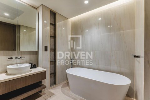Apartment in Business Bay, Dubai 3 bedrooms, 156.54 sq.m. № 136970 - photo 11