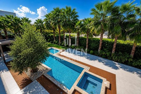 Villa à District One, Mohammed Bin Rashid City, Dubai, 6 chambres, 1275.93 m², № 136978 - photo 2