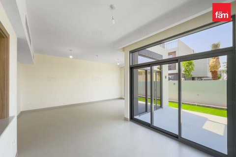 Villa in Dubai 4 bedrooms, 335.1 sq.m. № 59659 - photo 6