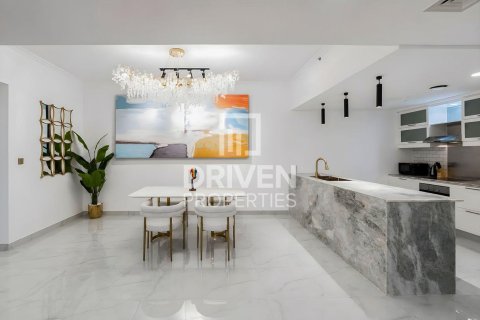 Apartamento en The Residences, Downtown Dubai (Downtown Burj Dubai), Dubai, 2 dormitorios, 125.42 m², № 127070 - foto 10
