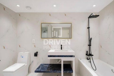 Apartamento en The Residences, Downtown Dubai (Downtown Burj Dubai), Dubai, 2 dormitorios, 125.42 m², № 127070 - foto 17