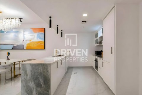 Apartamento en The Residences, Downtown Dubai (Downtown Burj Dubai), Dubai, 2 dormitorios, 125.42 m², № 127070 - foto 13
