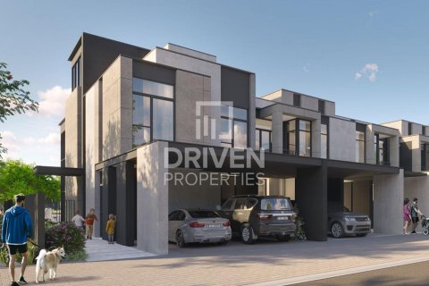 Villa in Mudon, Dubai 4 bedrooms, 294.22 sq.m. № 127059 - photo 1