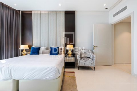 Apartamento en Downtown Dubai (Downtown Burj Dubai), Dubai, 2 dormitorios, 158.31 m², № 135867 - foto 8