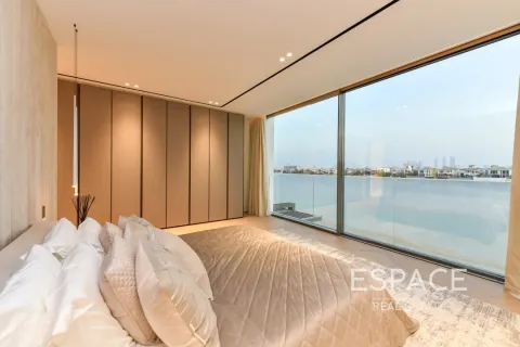 Villa in Palm Jumeirah, Dubai 5 bedrooms, 557 sq.m. № 61909 - photo 12