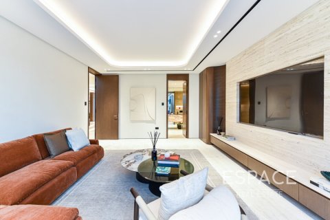 Villa in Palm Jumeirah, Dubai 5 bedrooms, 557 sq.m. № 61909 - photo 5