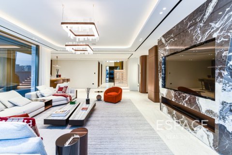 Villa in Palm Jumeirah, Dubai 5 bedrooms, 557 sq.m. № 61909 - photo 10