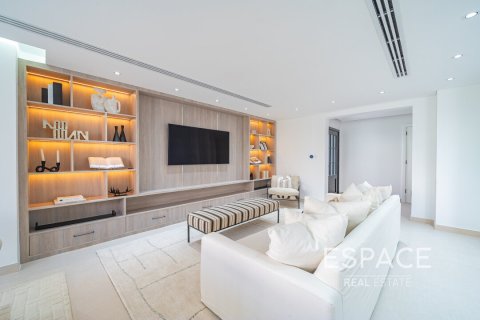Villa in Arabian Ranches, Dubai 3 bedrooms, 223 sq.m. № 61904 - photo 2