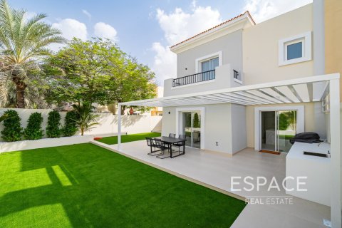 Villa in Arabian Ranches, Dubai 3 bedrooms, 223 sq.m. № 61904 - photo 16