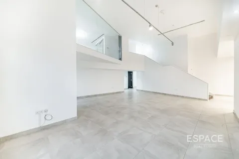 Apartment in Jumeirah Beach Residence, Dubai 3 bedrooms, 215 sq.m. № 61907 - photo 3