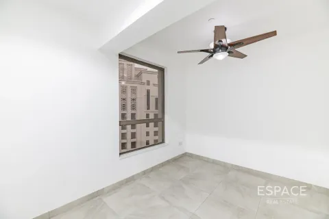 Apartment in Jumeirah Beach Residence, Dubai 3 bedrooms, 215 sq.m. № 61907 - photo 16
