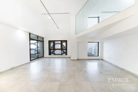 Apartment in Jumeirah Beach Residence, Dubai 3 bedrooms, 215 sq.m. № 61907 - photo 6